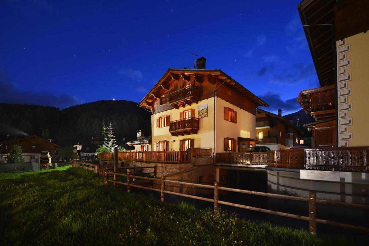 Chalet Barbara Apartment Livigno Exterior photo