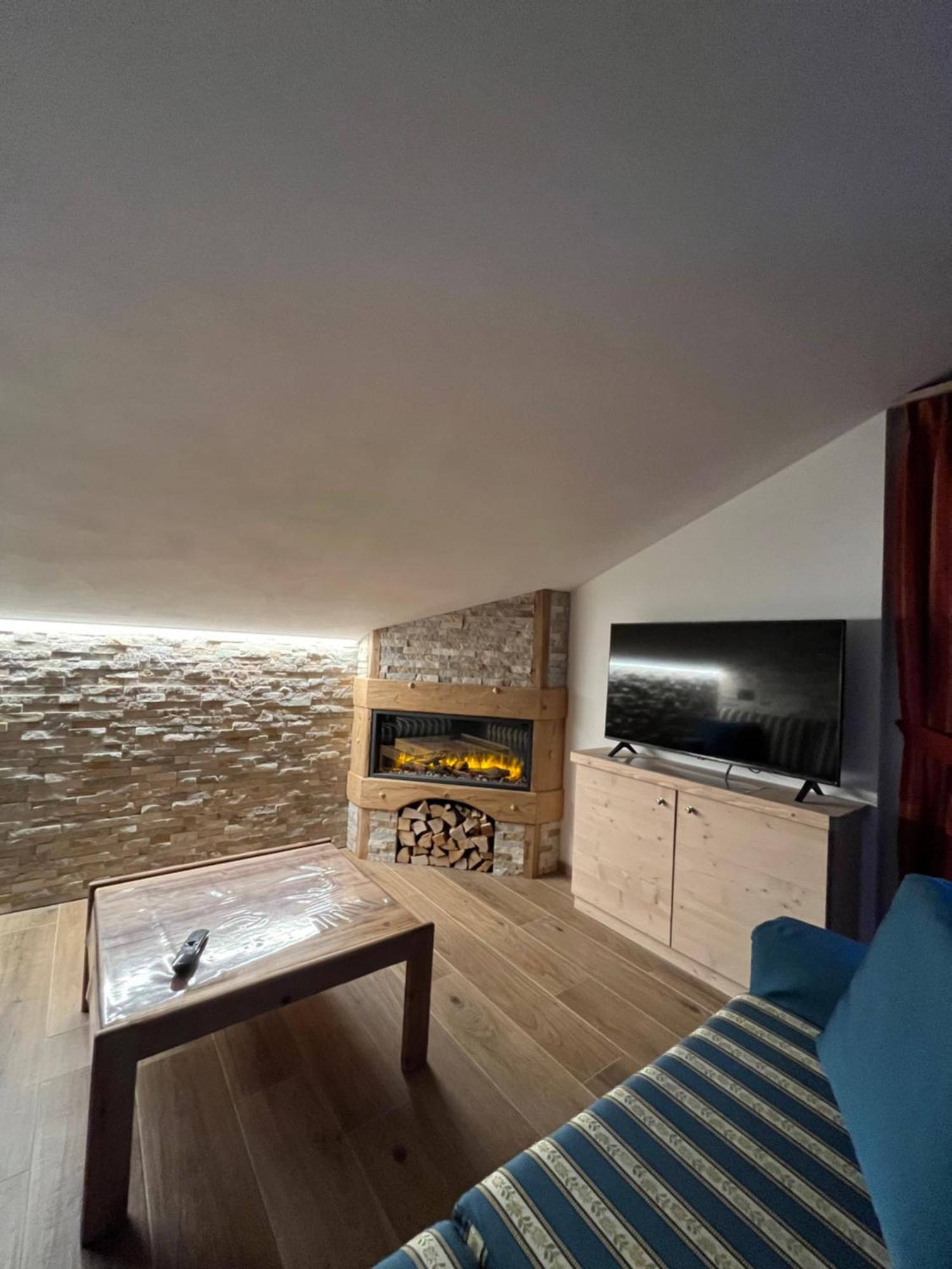 Chalet Barbara Apartment Livigno Exterior photo